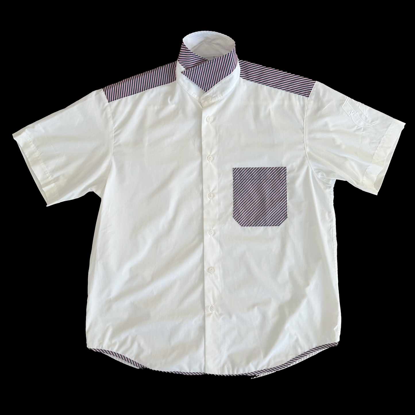 Short sleeve button-up