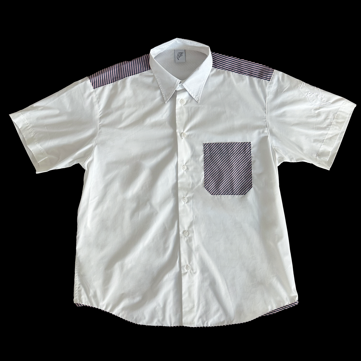 Short sleeve button-up
